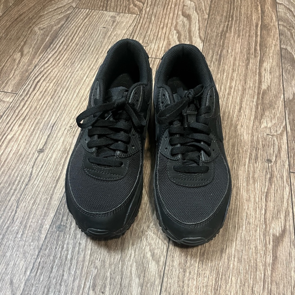 All Black Nike Air Max 90